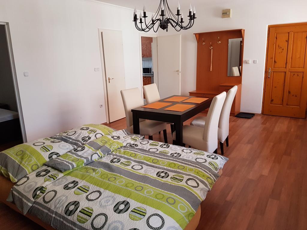 Apartman Kaszas Central Mosonmagyaróvár 外观 照片